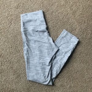 Lululemon wunder under 7/8 pant size 7